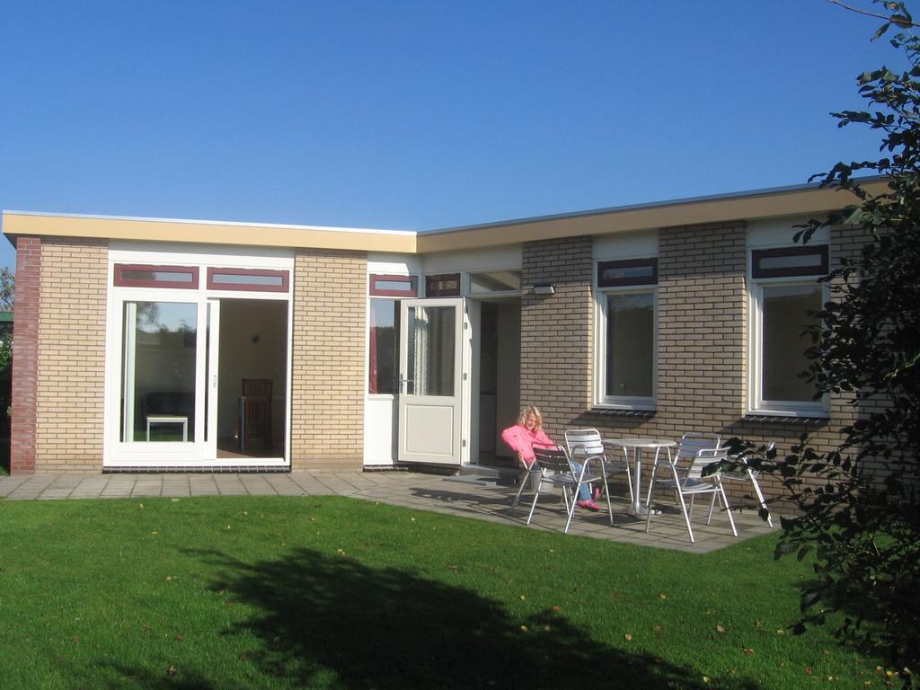 Beautiful Home In Noordwijkerhout With 2 Bedrooms And Wifi Bagian luar foto