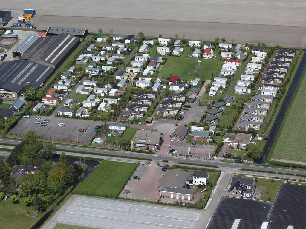 Beautiful Home In Noordwijkerhout With 2 Bedrooms And Wifi Bagian luar foto